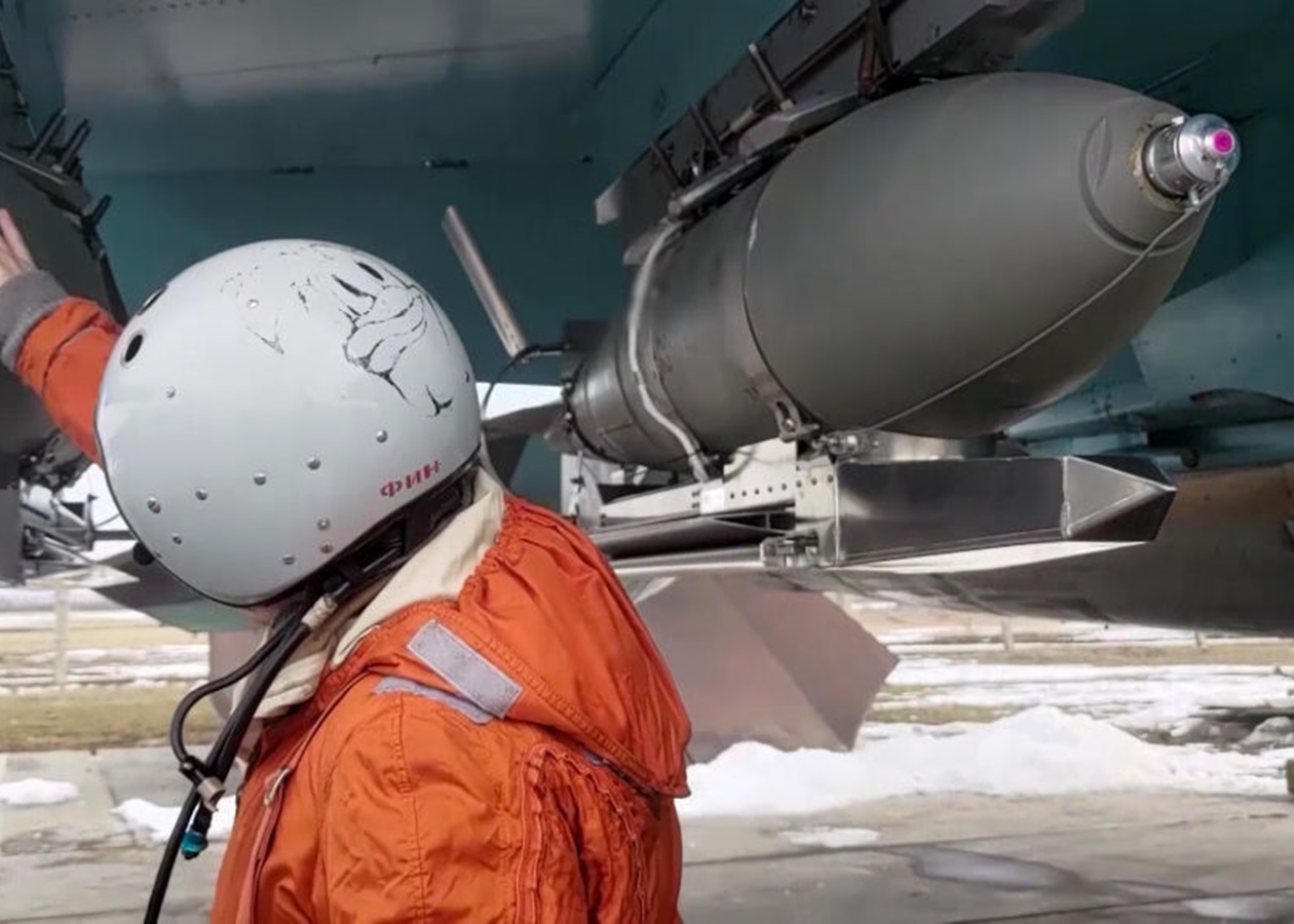 Сюжет"Реактивні" КАБи: куди тепер бʼють росіяни