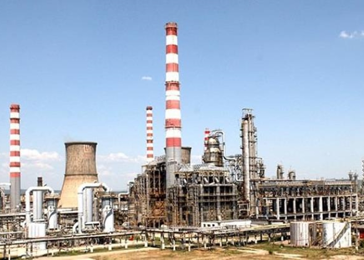 В Румунії стався вибух на заводі російського Лукойлу: є потерпілий