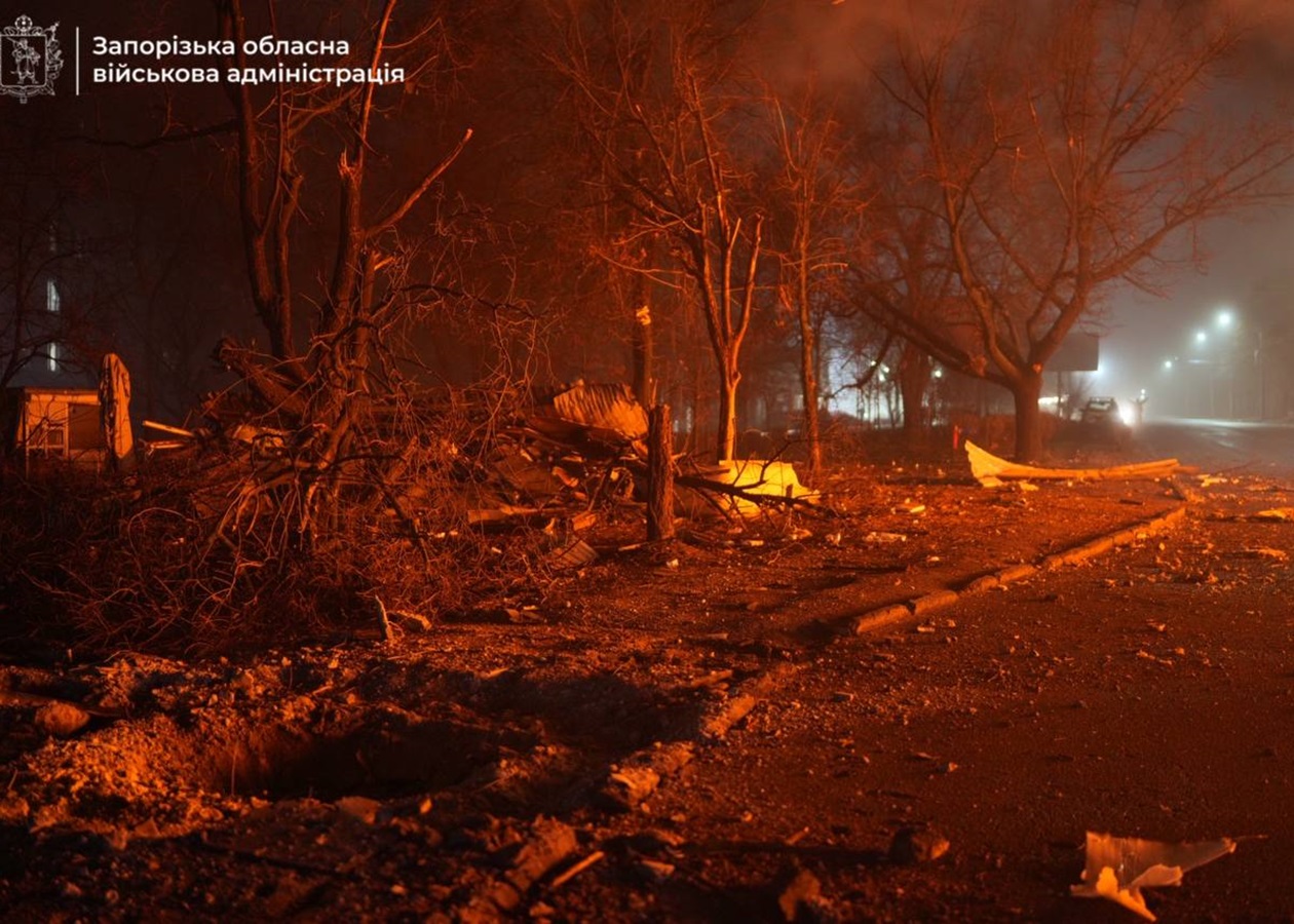 РФ атакувала Запоріжжя, є загиблі і поранені - ОВА