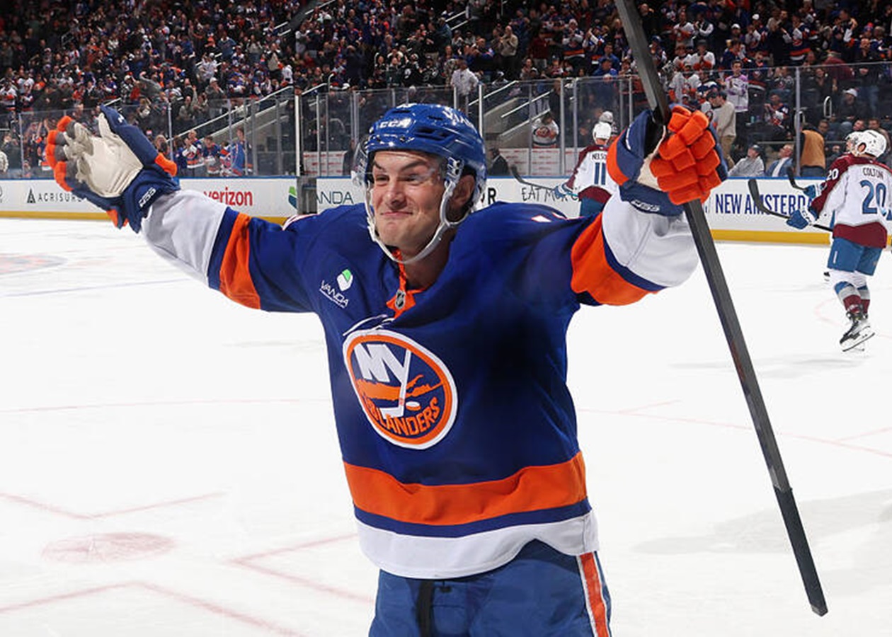 НХЛ: Едмонтон і Колорадо здобули нищівні перемоги