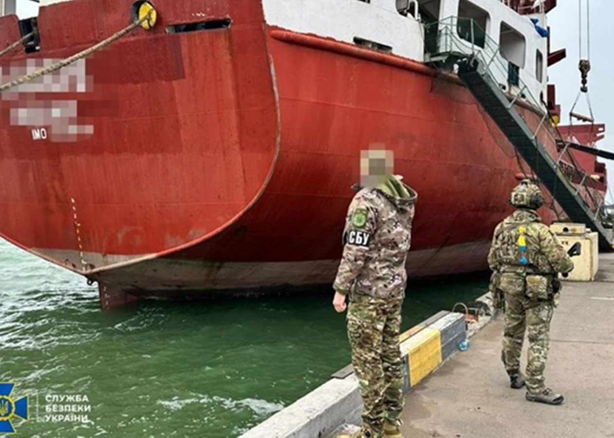 Україна оголосила санкції проти 656 кораблів