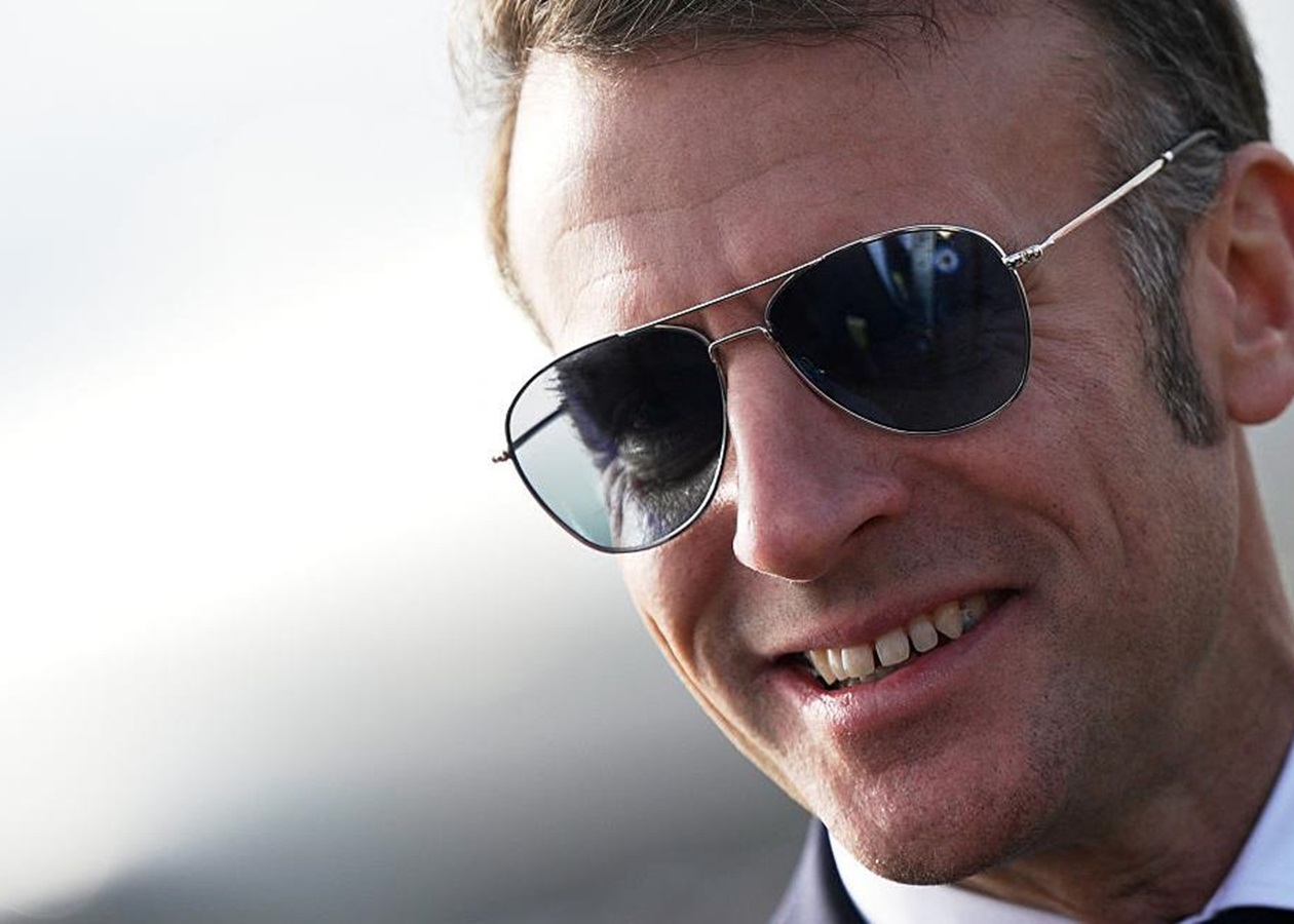 Франція забезпечує дві третини розвідданих для України - Макрон