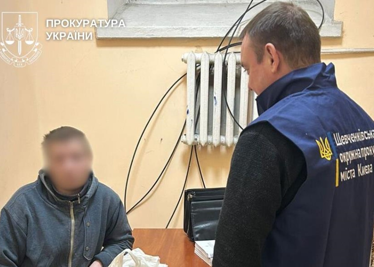 У Києві чоловік до смерті побив військового заради кросівок
