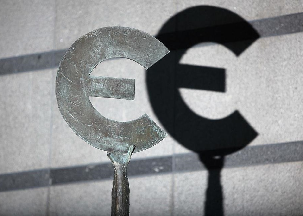 Курс євро оновив історичний максимум в Україні