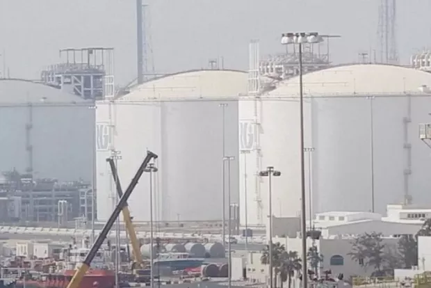 Перезапуск може тривати кілька тижнів: Катар повністю зупиняє виробництво скрапленого газу, - Reuters