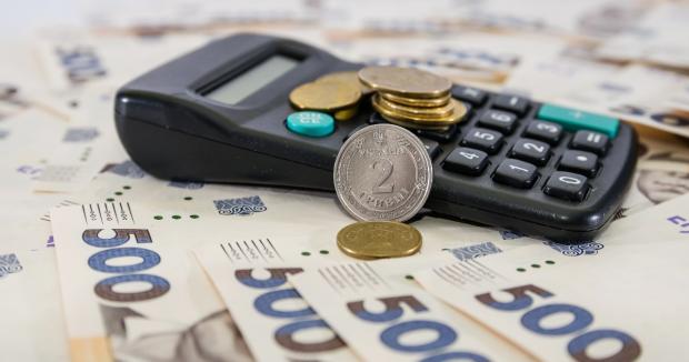 Свої - для своїх? Колишній замгенпрокурора відсудив пенсію як у 50 пенсіонерів - скільки йому платить ПФУ