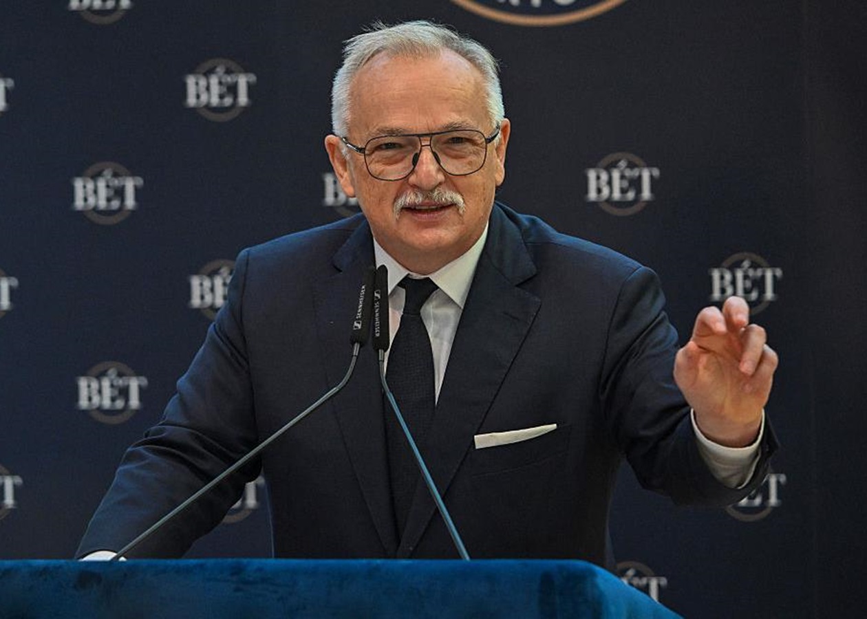 Київ передав Угорщині 35 тисяч тонн української нафти - ЗМІ