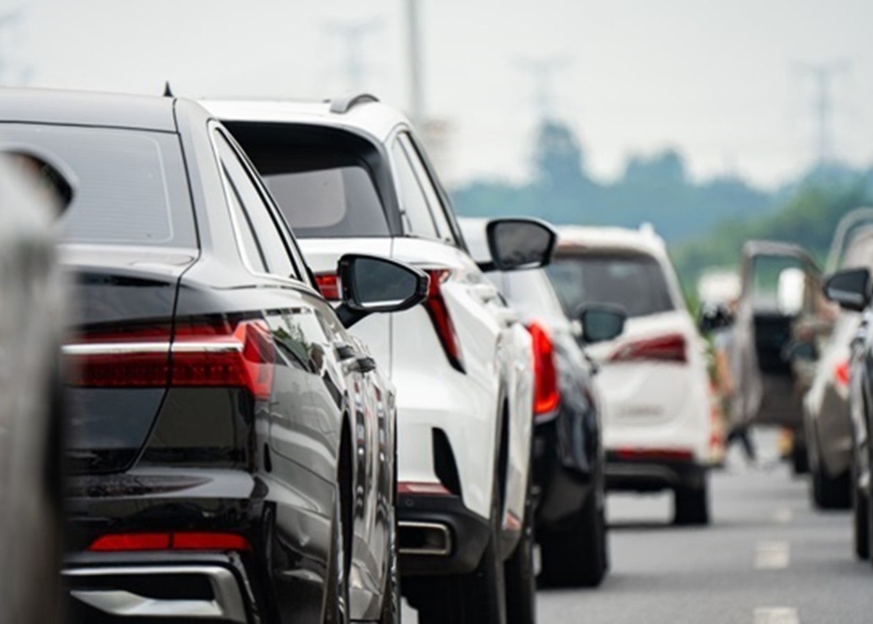 В Україні впав попит на вживані авто з США