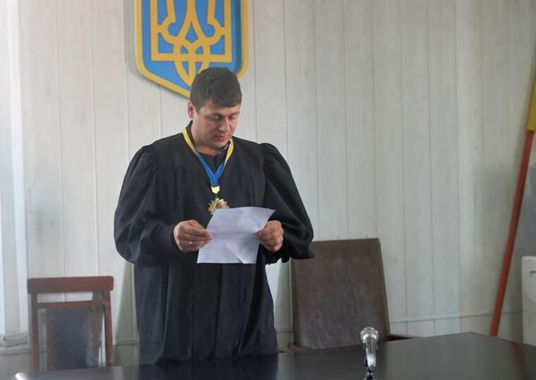 Суддя Кам’янського Станіслав Ричка, який збив пішохода, задекларував Ford Mustang, мотоцикл та будинок за 1,28 млн гривень