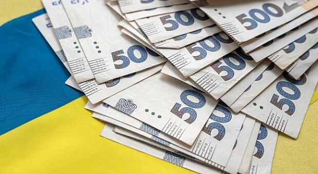 Перекази на картку: Ось що буде за несплату податків із доходів