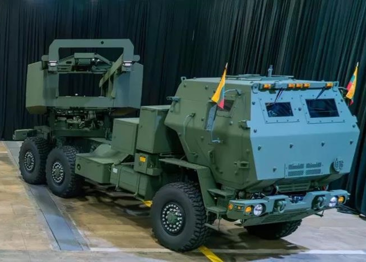 Литва отримала перші ракетні комплекси HIMARS