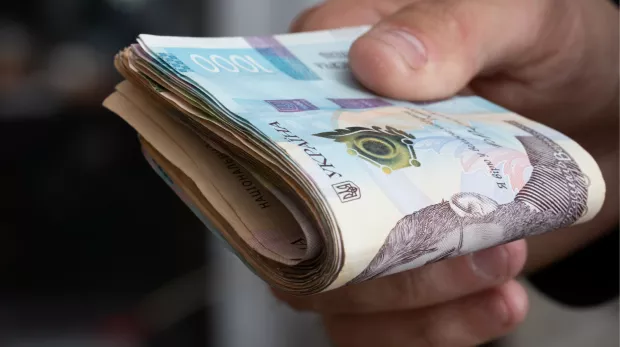 Перекази на банківські картки: Ось за які операції світить штраф 17 000 грн