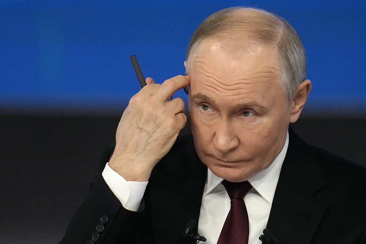 “Грошей на війну може не вистачити”: Путіна попередили про небезпечну бюджетну кризу через Україну — у Кремлі почалися суперечки