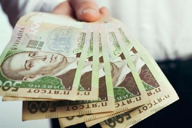 У серпні та листопаді українцям знову обмежать ліміти банківських переказів: Ось кого це торкнеться і чому