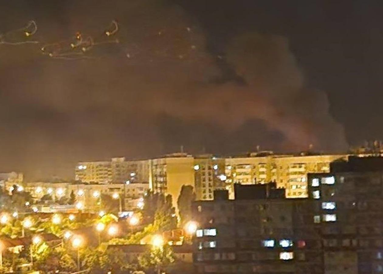 У Бєлгороді скаржаться на масовану атаку БПЛА