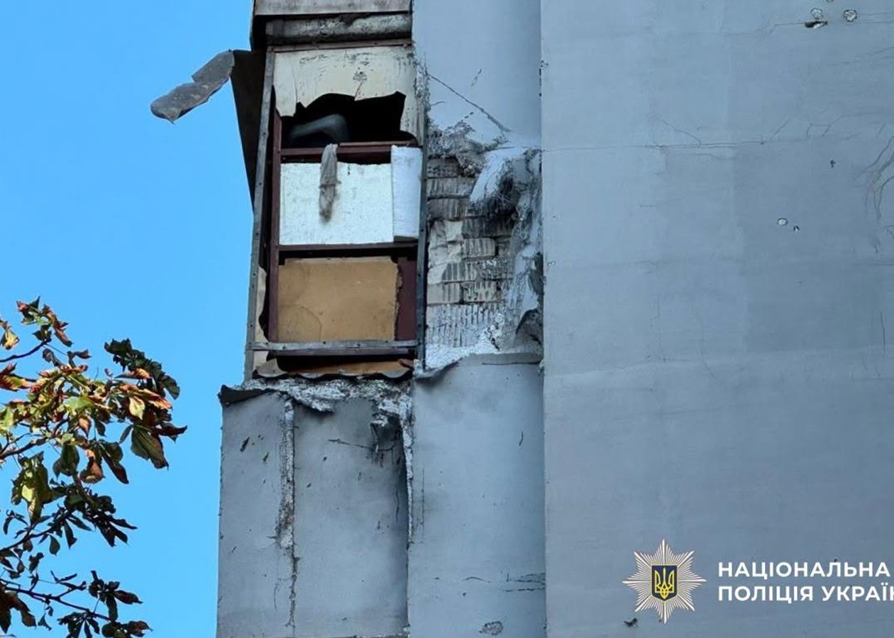 Двоє загиблих і п’ятеро поранених: РФ вдарила по Херсонщині