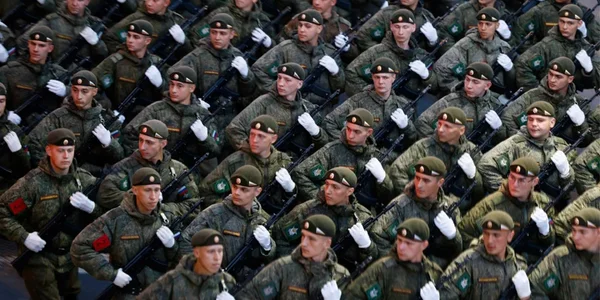 Мобілізаційний конвеєр Кремля: Росія зберігає здатність екіпірувати шестисоттисячне військо на тлі колапсу навчальних центрів